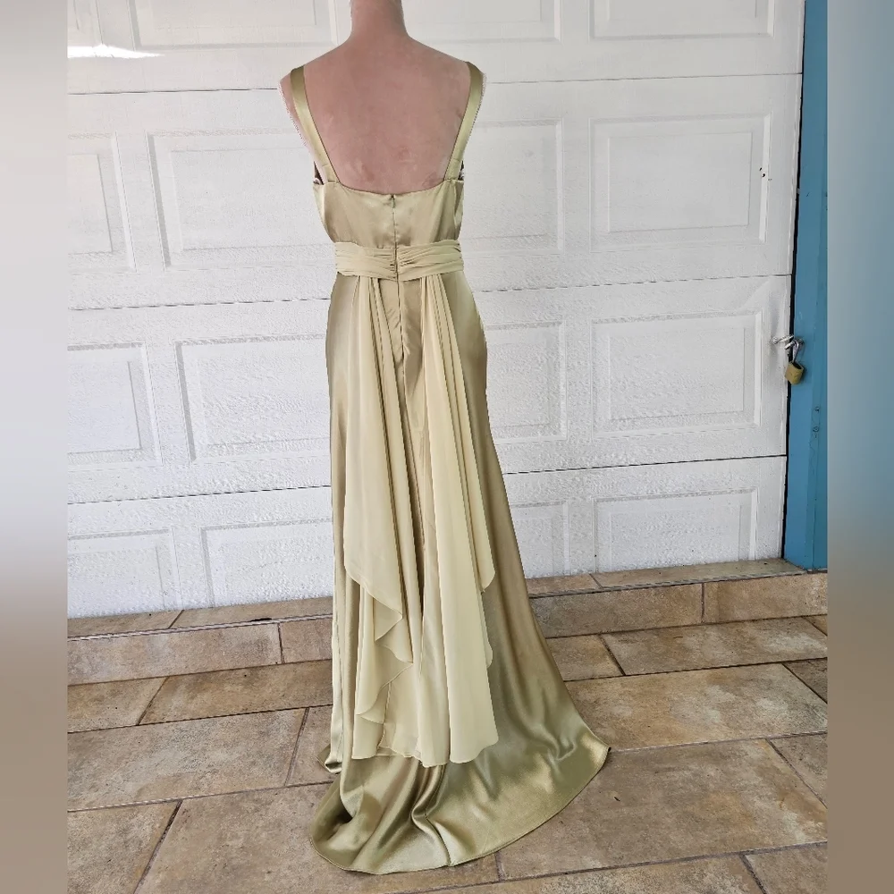 Night Way green satin gown beaded waist elegant formal evening dress 10 - Picture 4 of 12